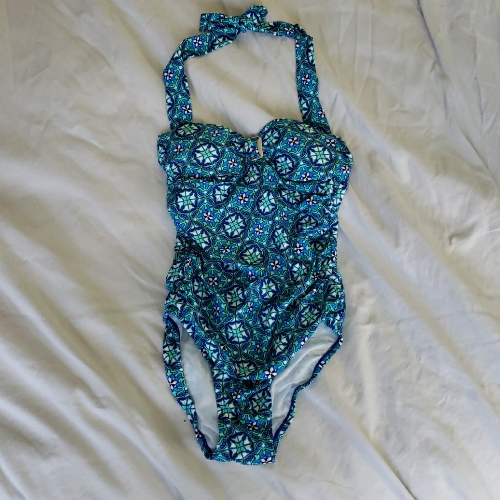 Love Your Assets by Sara Blakely Spanx One Piece